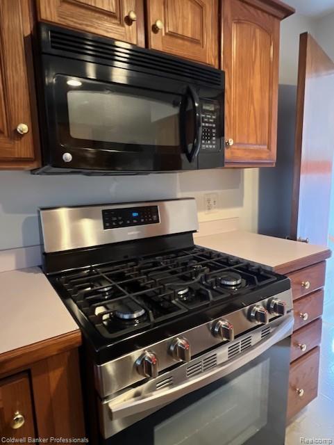 574 Auburn Street, Plymouth, MI 48170 — Photo 15