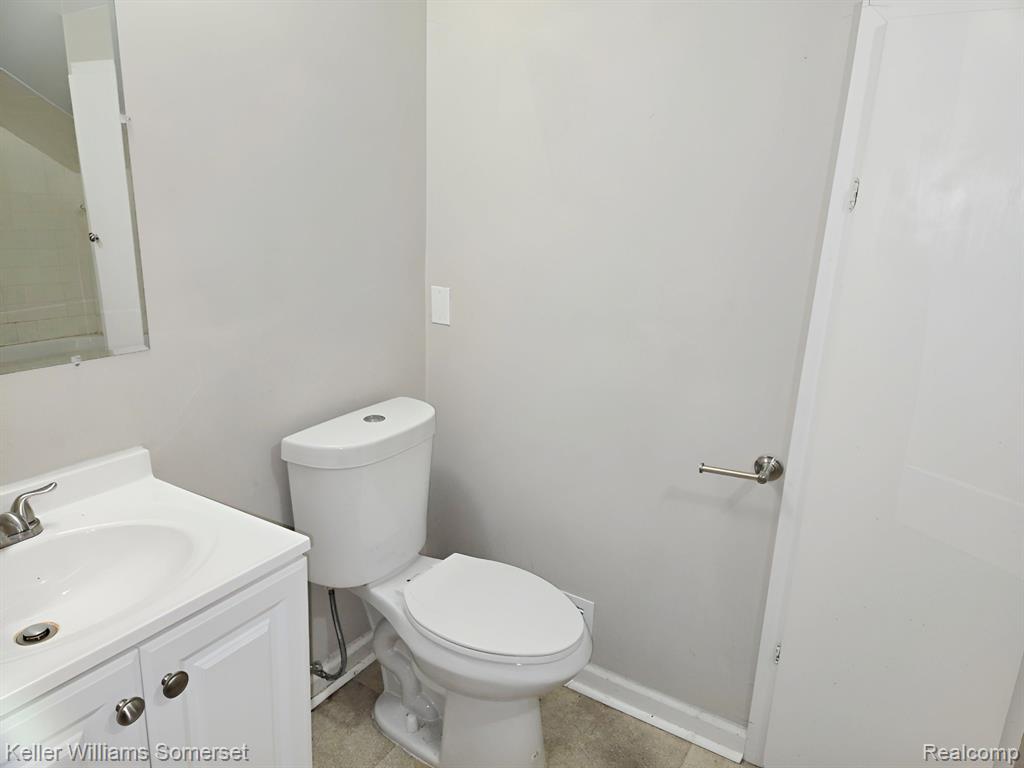 5251 23 MILE Road, Shelby Twp, MI 48316 — Photo 25