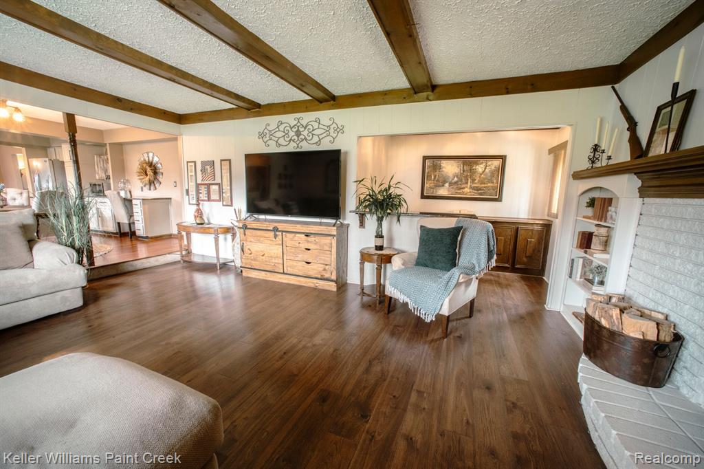 401 PINEHURST Drive, Rochester Hills, MI 48309 — Photo 16