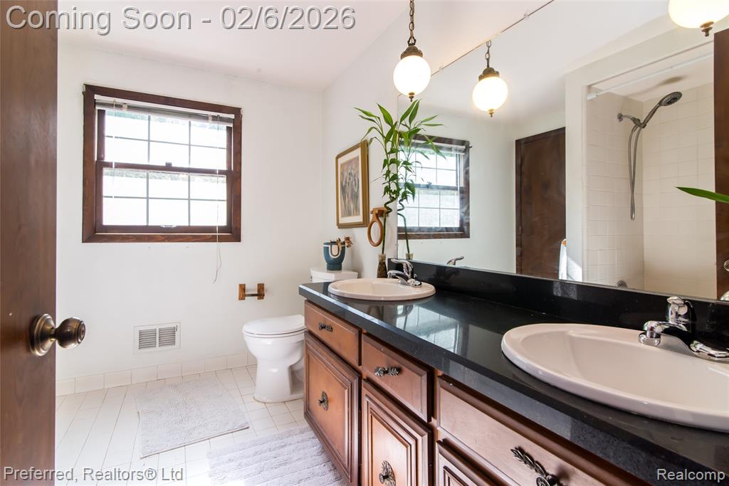 46701 N Territorial Road, Plymouth, MI 48170 — Photo 32
