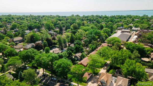 516 NEFF Lane Lane, Grosse Pointe, MI 48230 — Photo 21