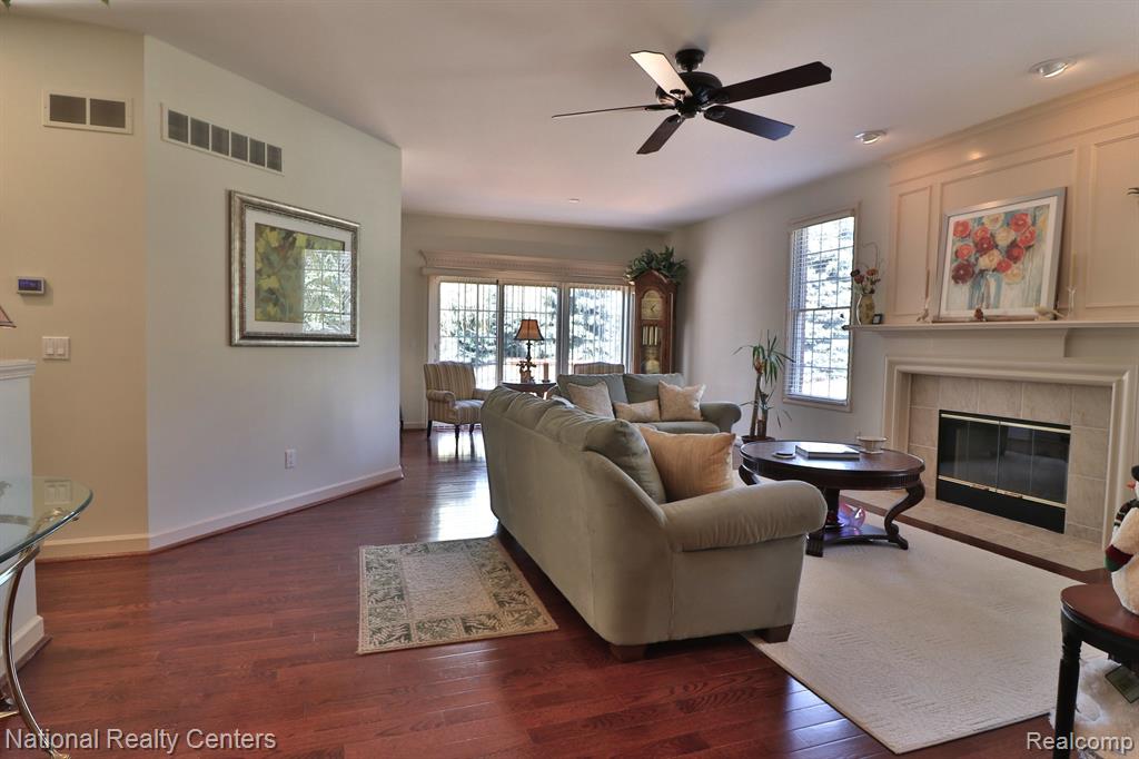 44454 BIRCHWOOD Court, Northville, MI 48168 — Photo 8