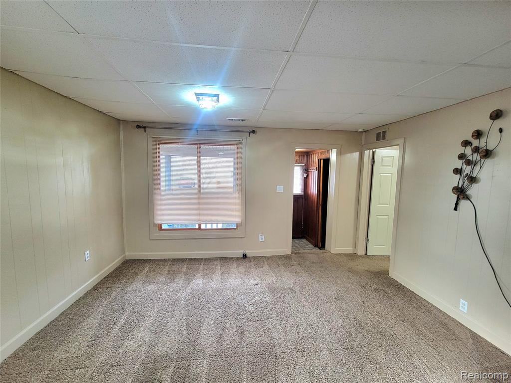 8238 Chalmers Avenue, Warren, MI 48089 — Photo 4