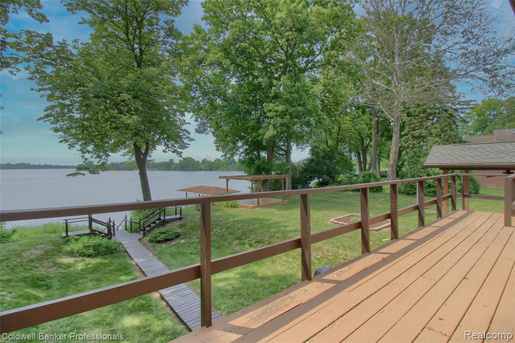 11770 Sunset Lane, Belleville, MI 48111 — Photo 45