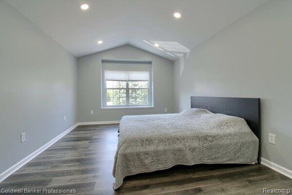 3910 NORWICH Drive, Canton, MI 48188 — Photo 16