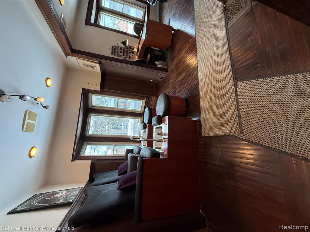 402 EAST Street, Rochester, MI 48307 — Photo 11