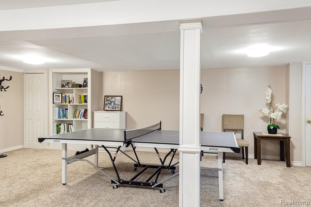 8100 Lochdale Street, Dearborn Heights, MI 48127 — Photo 36
