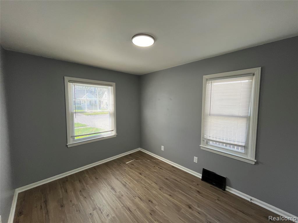15645 Liberal Street, Detroit, MI 48205 — Photo 13