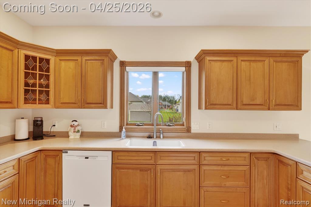 5425 Majestic Court, Swartz Creek, MI 48473 — Photo 17