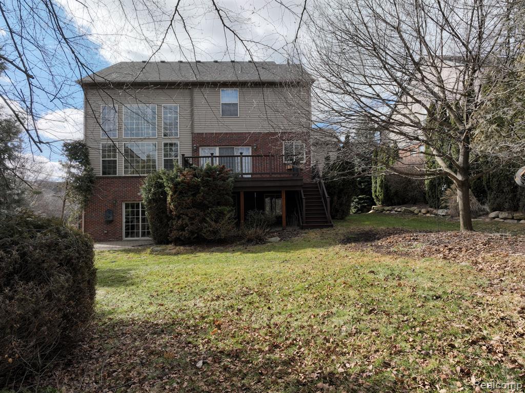 50610 HAWTHORNE Court, Northville, MI 48168 — Photo 52
