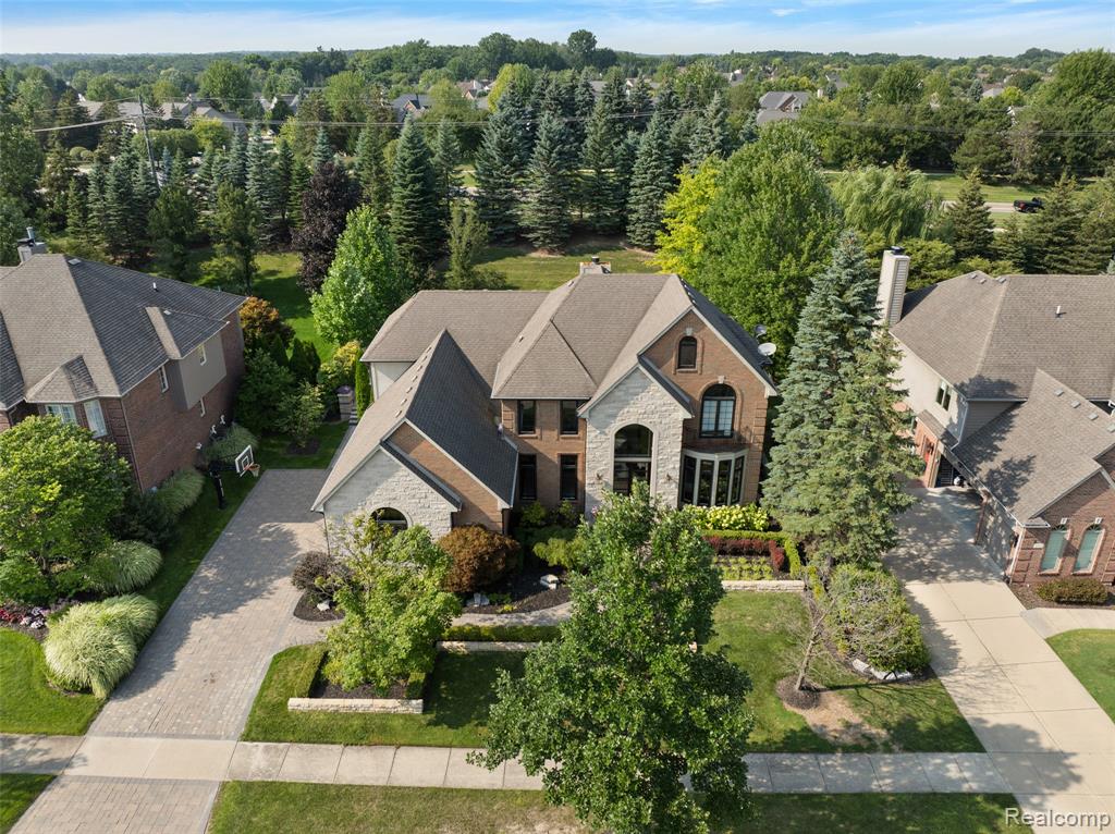 628 Springview Drive, Rochester, MI 48307 — Photo 4