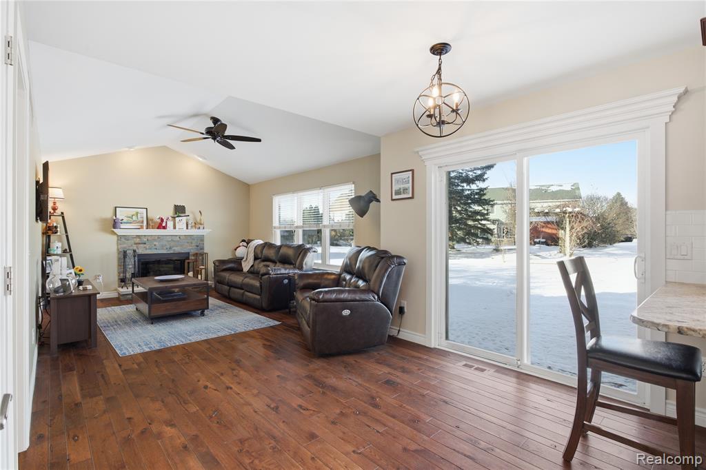816 Oak Cluster Court, Howell, MI 48855 — Photo 19
