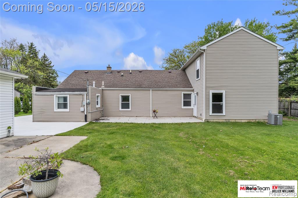16245 Helen Street, Southgate, MI 48195 — Photo 32