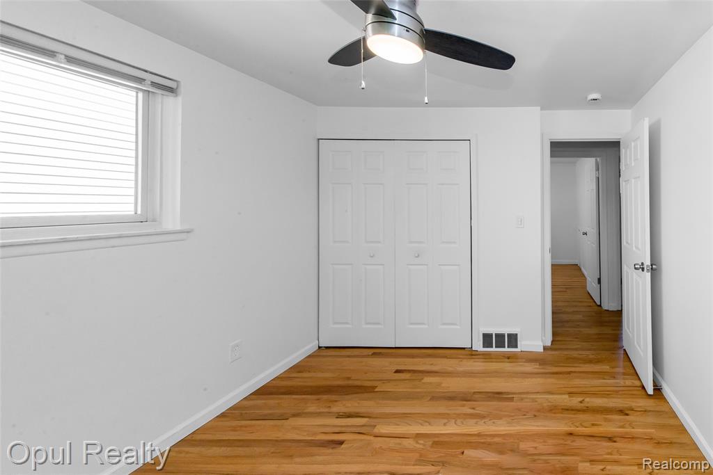 8732 Holly Drive, Canton, MI 48187 — Photo 22