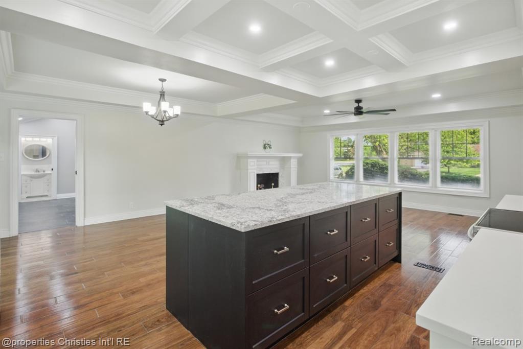 18051 Locherbie Avenue, Beverly Hills, MI 48025 — Photo 12