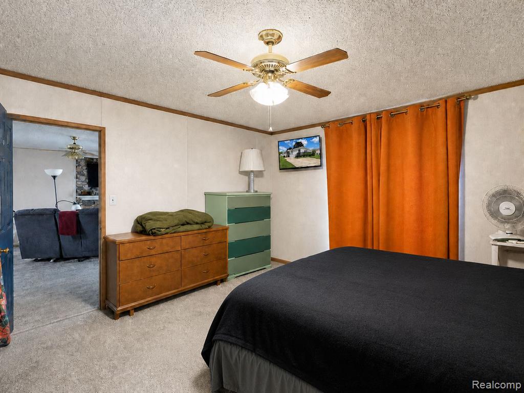90 Menlo Park Drive, Belleville, MI 48111 — Photo 7