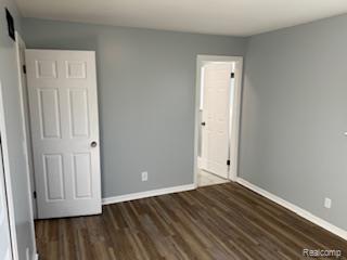6111 Woodmoor Drive, Burton, MI 48509 — Photo 8