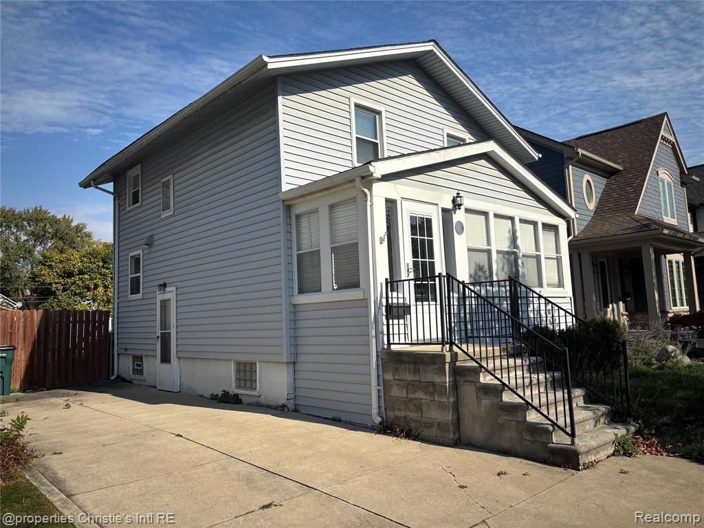 1535 Ruffner Avenue, Birmingham, MI 48009
