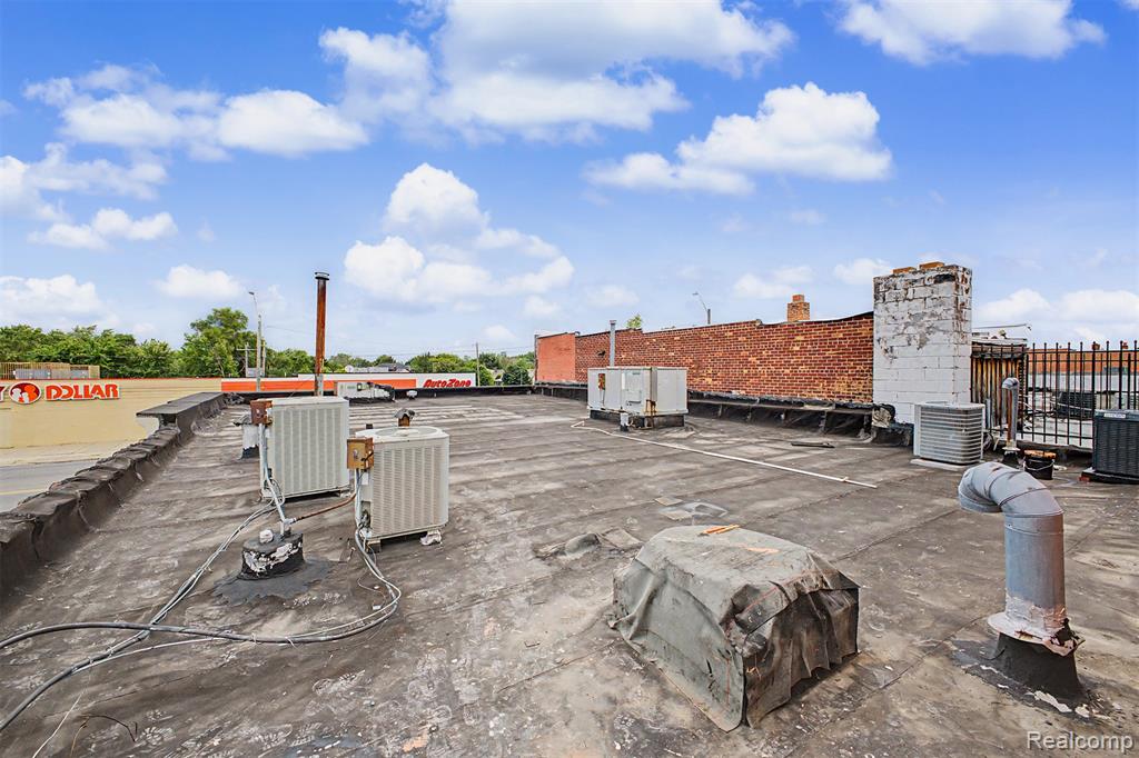 19323 W Warren Avenue, Detroit, MI 48228 — Photo 26