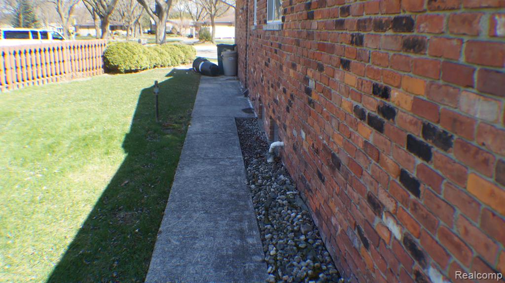 4609 CALVERT Court, Troy, MI 48085 — Photo 53