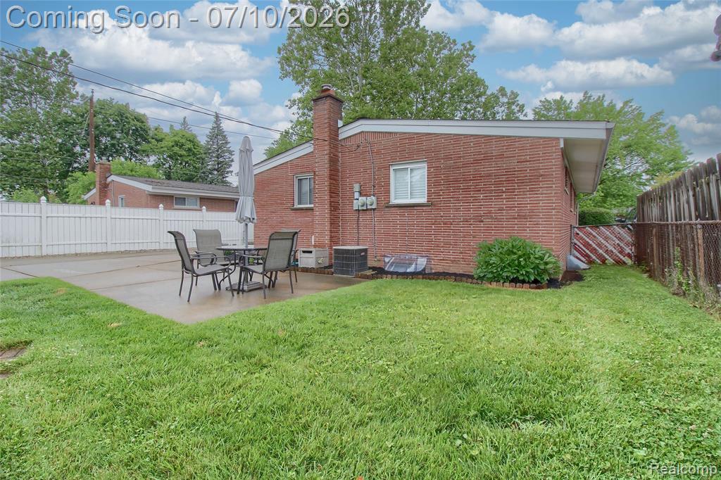 8134 Melvin Avenue, Westland, MI — Photo 29
