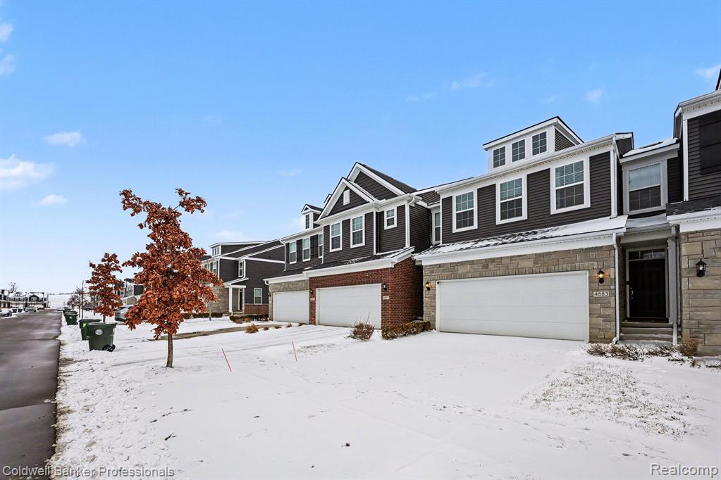 4883 Broomfield Way, Lake Orion, MI — Photo 4