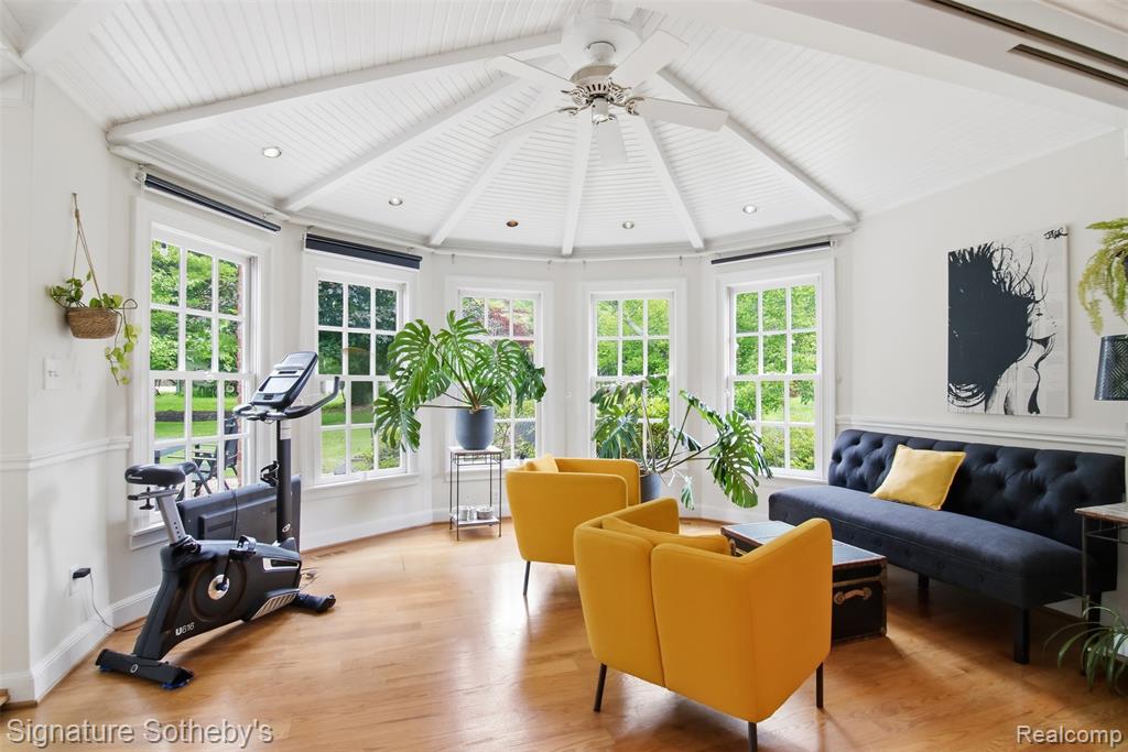 4784 Walnut Lake Road, Bloomfield Hills, MI — Photo 9