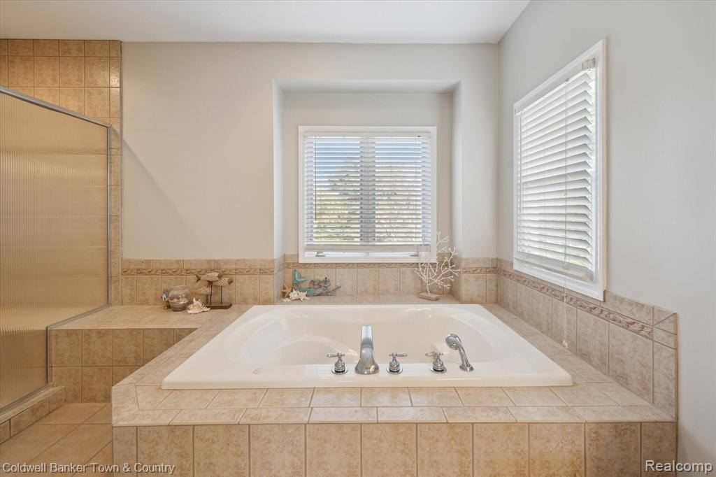 769 SADDLE CLUB Lane, Howell, MI 48843 — Photo 22