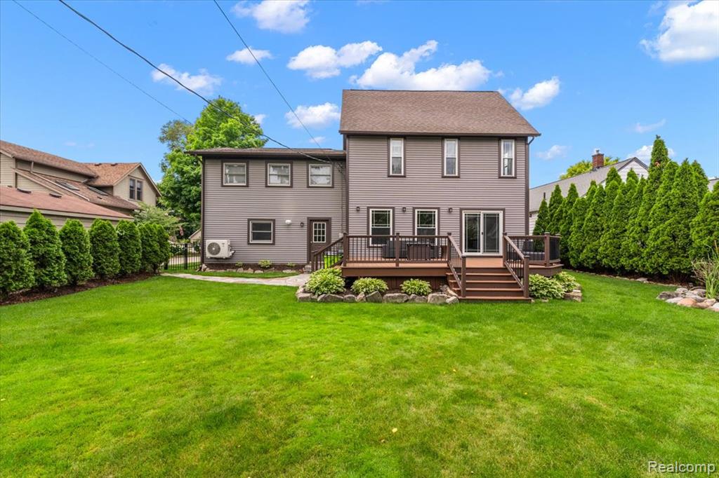 415 Yerkes Street, Northville, MI 48167 — Photo 10