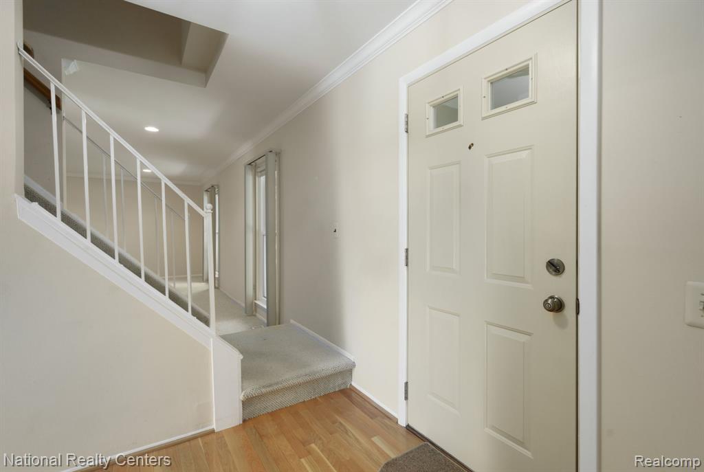 5459 N Piccadilly, West Bloomfield, MI — Photo 19
