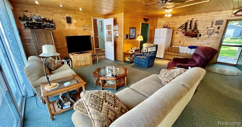 328 Sheridan Drive, Prudenville, MI 48651 — Photo 20