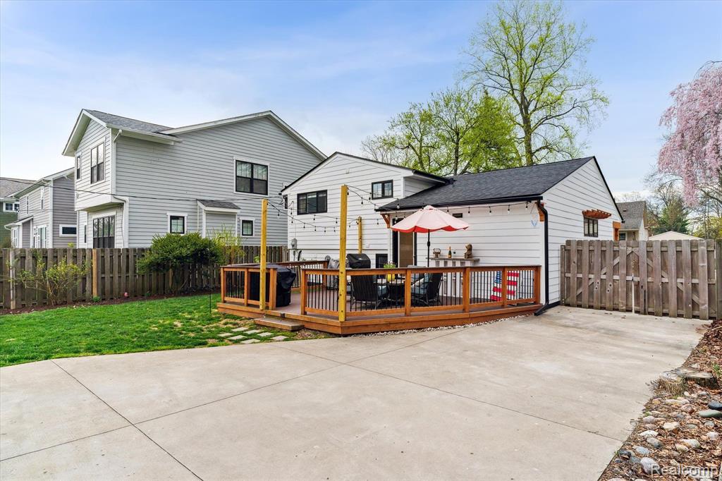 627 Golf Avenue, Royal Oak, MI 48073 — Photo 29