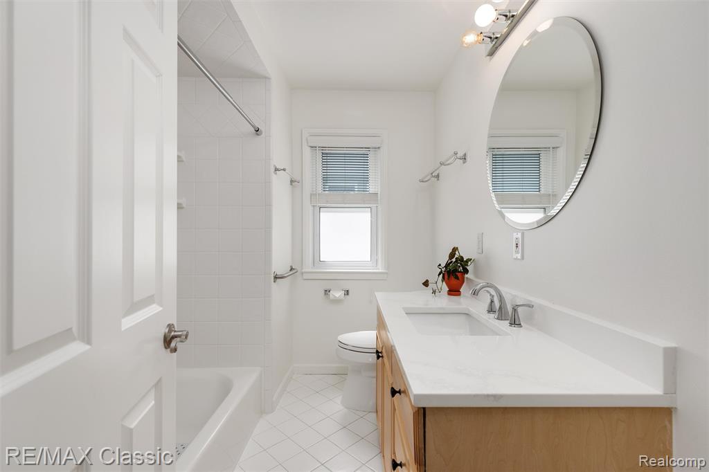 605 Fernwood Road, Royal Oak, MI 48067 — Photo 4