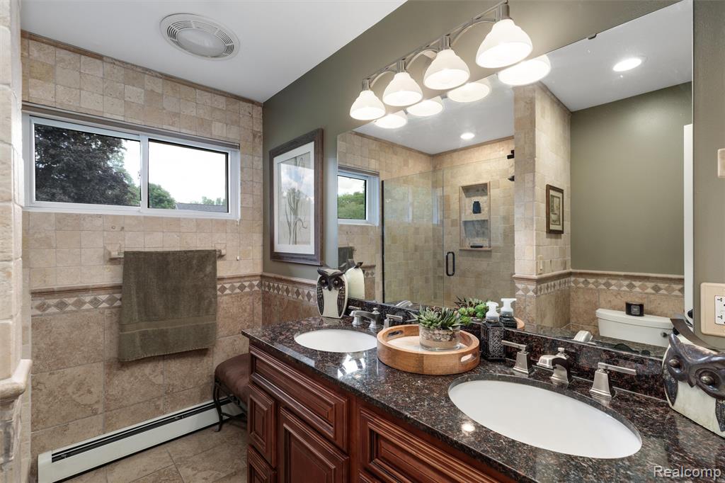 8950 Riverview, Pinckney, MI 48169 — Photo 15