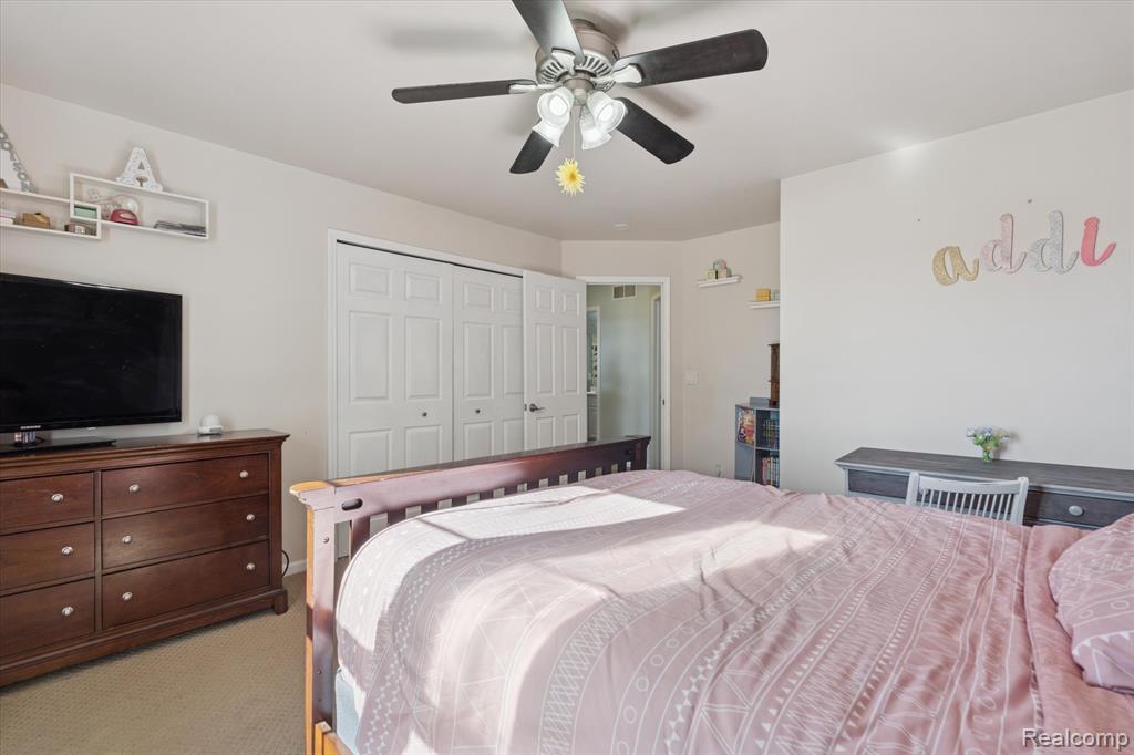 11051 Meadowview Drive, Goodrich Vlg, MI — Photo 21