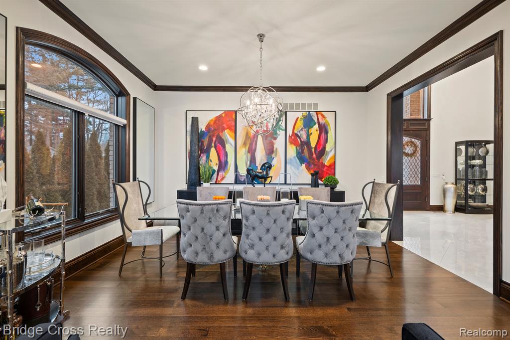 5820 LAKEVIEW Avenue, Orchard Lake Village, MI 48323 — Photo 13