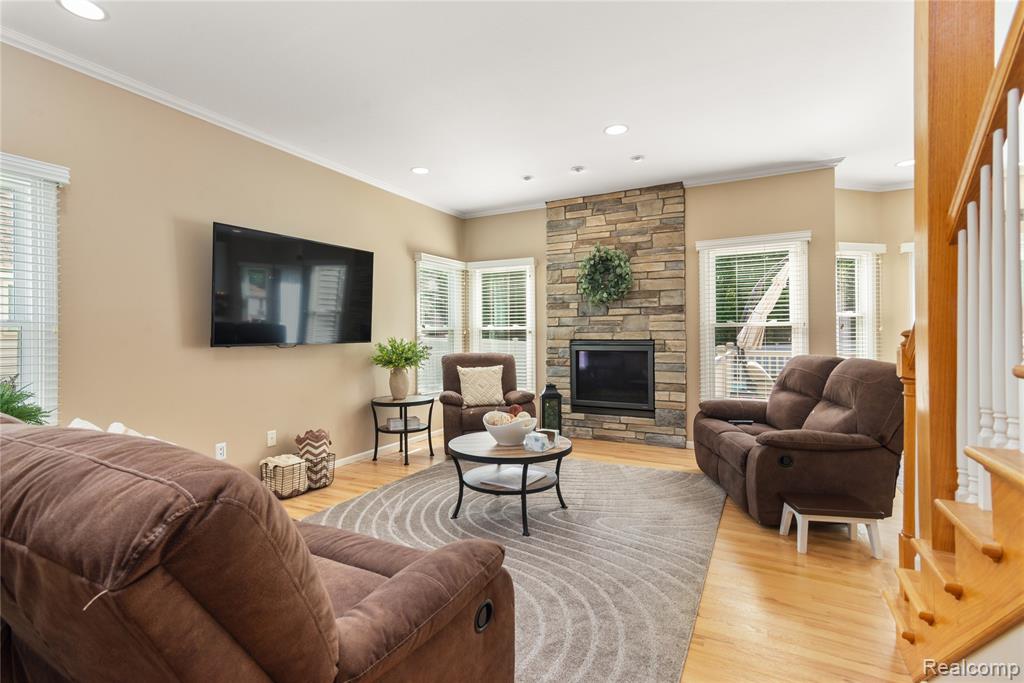 8316 N Port, Grand Blanc, MI 48439 — Photo 10