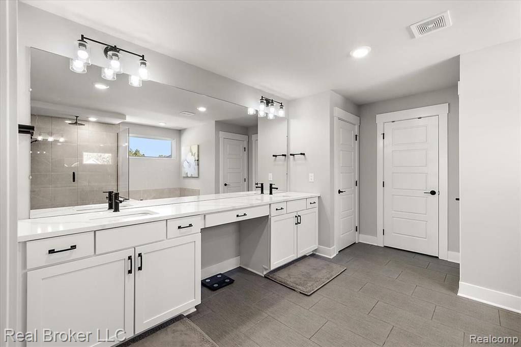 52044 Barnstaple Drive, Northville, MI 48167 — Photo 51