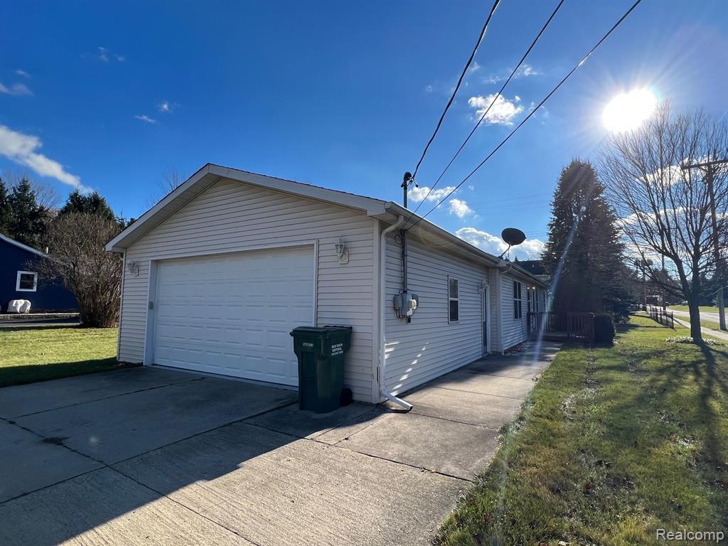 4125 CENTER Street, Metamora, MI 48455 — Photo 5