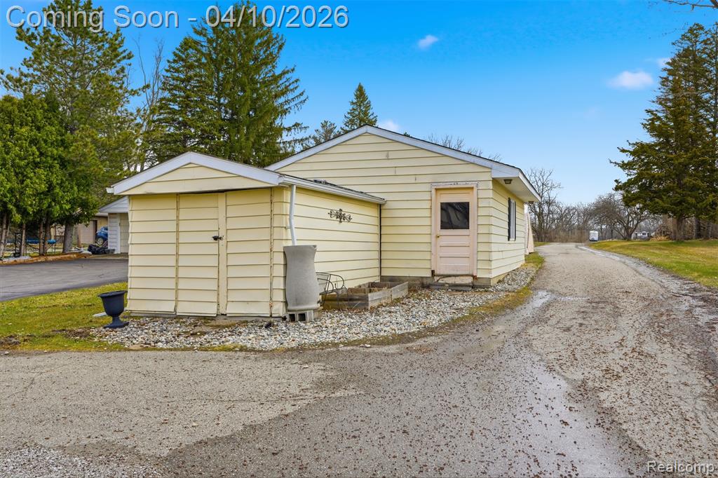 6115 Mabley Hill Road, Fenton, MI 48430 — Photo 40