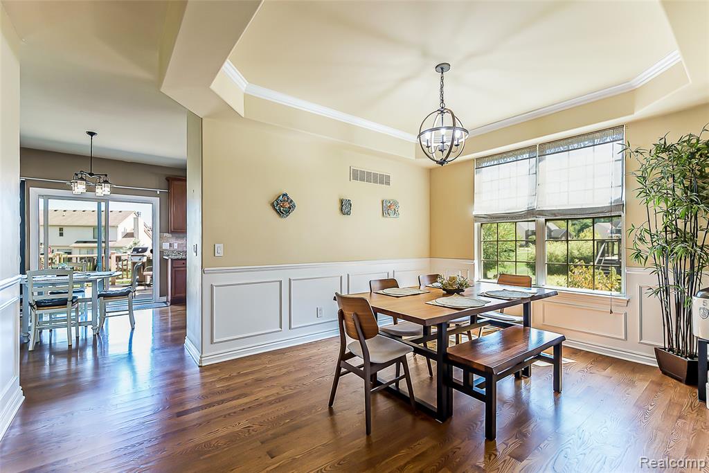 58740 Carriage Lane, South Lyon, MI 48178 — Photo 5