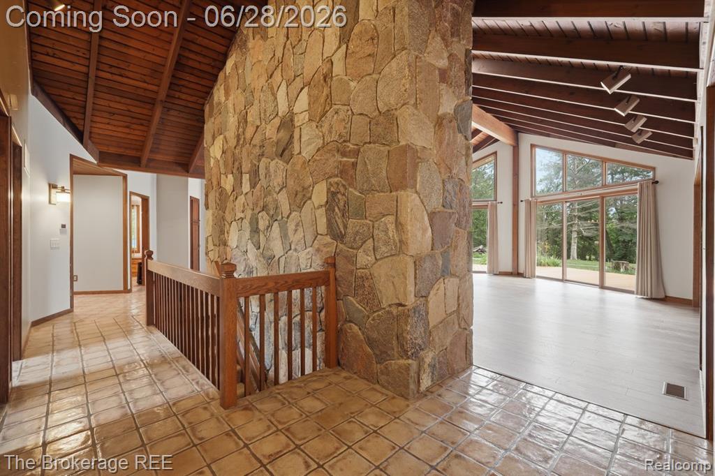 8475 Knox Road, Clarkston, MI 48348 — Photo 15