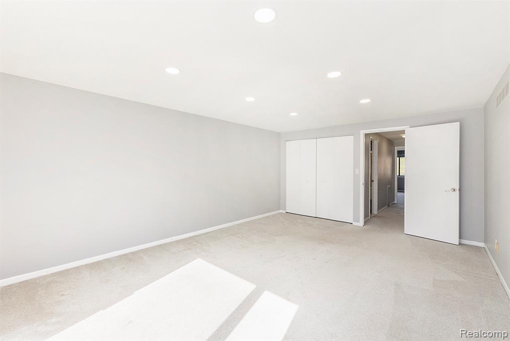 7006 Bridge Way, West Bloomfield, MI — Photo 25