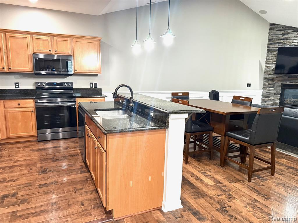 5112 Mesa Drive, Shelby Twp, MI 48316 — Photo 8
