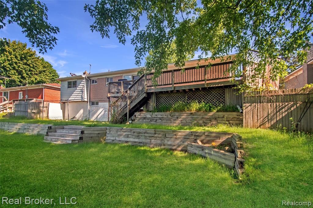 5103 Ridgetop Drive, Waterford, MI 48327 — Photo 34