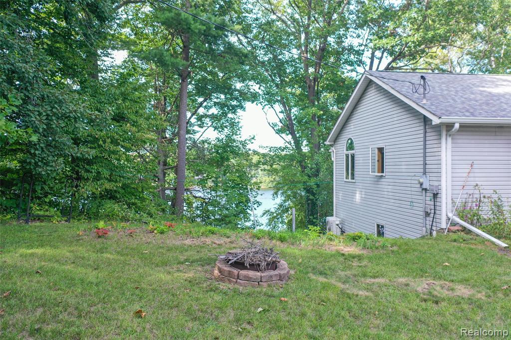 6125 White Sands Drive, Marathon, MI 48464 — Photo 36