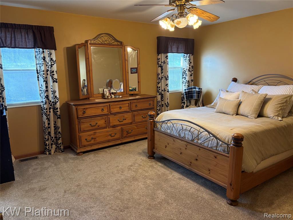 285 Hemlock Lane, Marysville, MI 48040 — Photo 14
