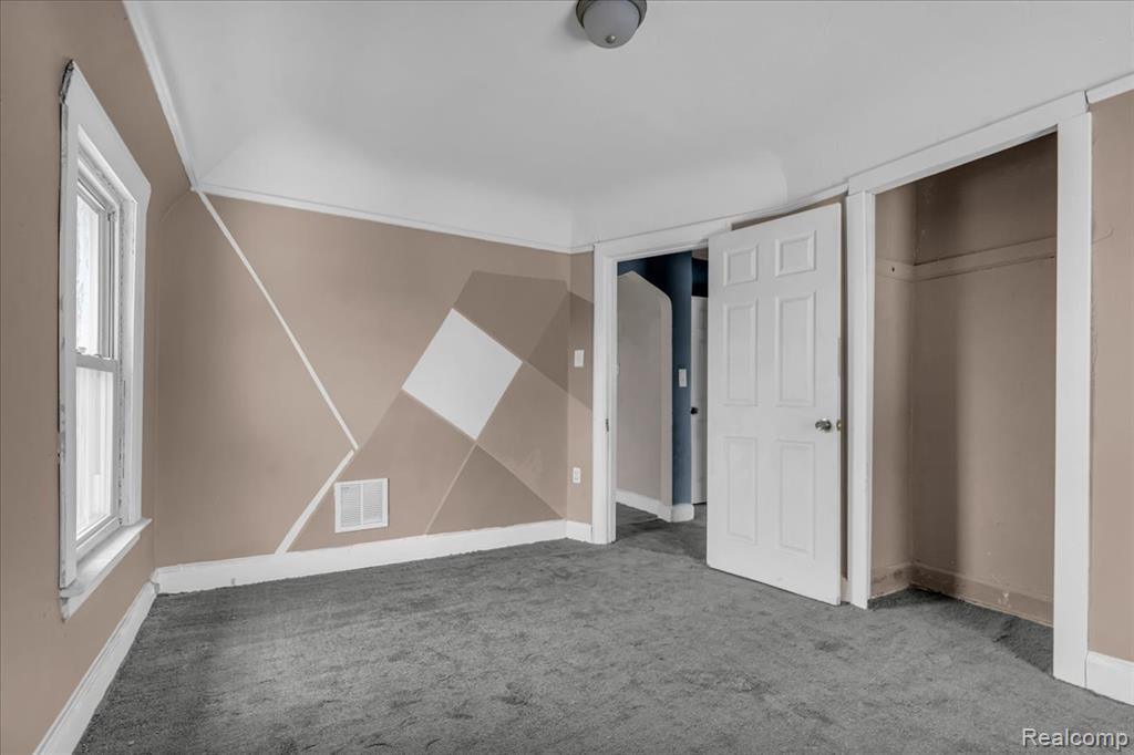 11475 Sanford Street, Detroit, MI 48205 — Photo 10