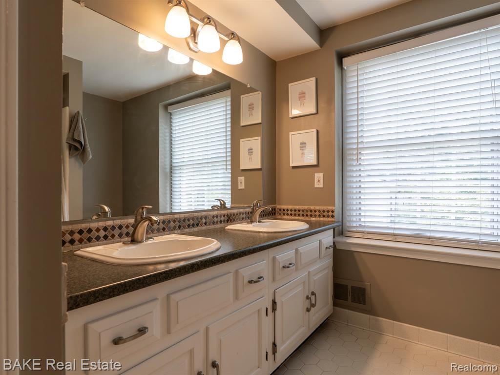 43085 Whisper Court, Northville, MI 48168 — Photo 42