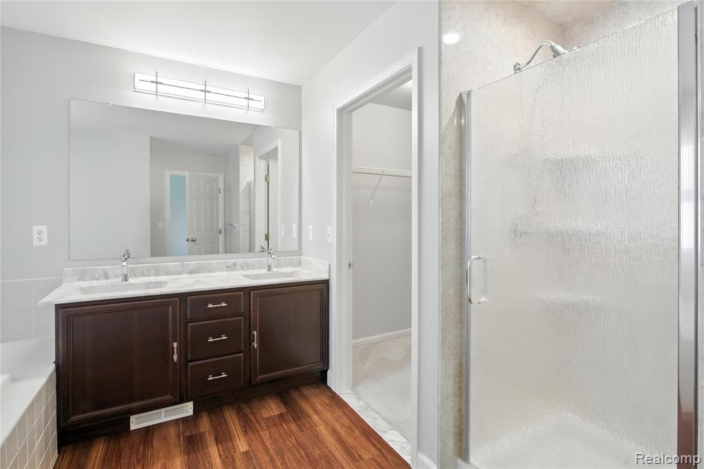 43011 Brookstone Drive, Novi, MI 48377 — Photo 38